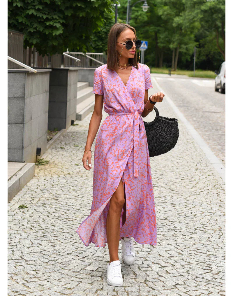 Sam Chic-kjole – Eleganse med V-hals