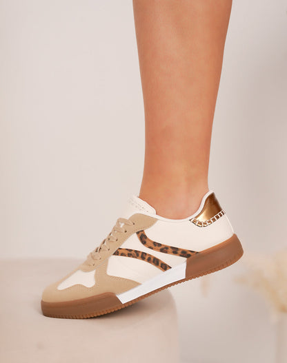 Damesneakers i beige og taupe semsket skinn med leoparddetalj og bronsefinish