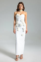 Hvit blomstrete bodycon-kveldskjole