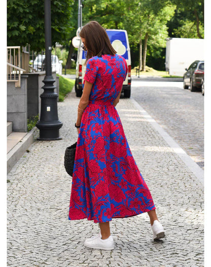 Sam Chic-kjole – Eleganse med V-hals
