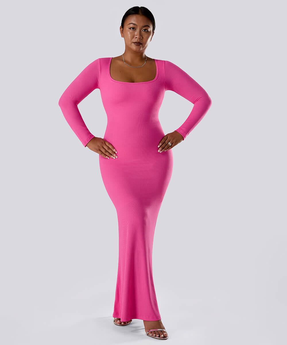 Ensfarget kjole med lange ermer og innebygd shapewear