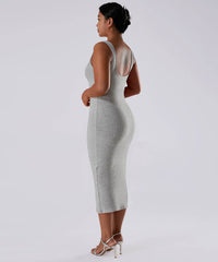 Solid ermeløs kjole med innebygd shapewear