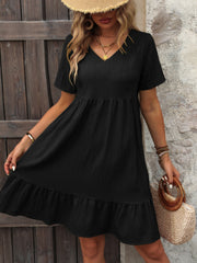 Elegant V-hals sommerminikjole