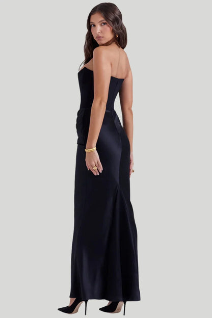 Elegant stroppeløs maxikjole